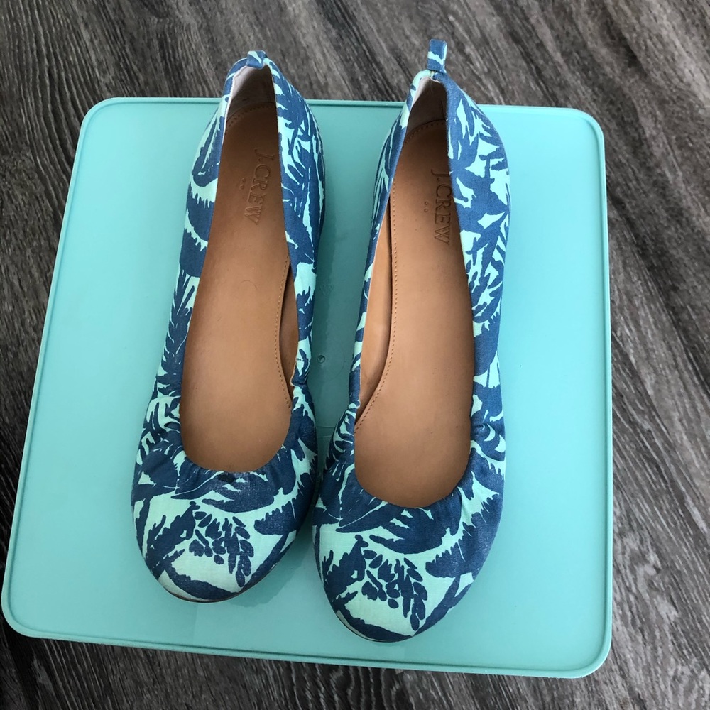 Used J. Crew Flats, Tropical Print, Sz. 9